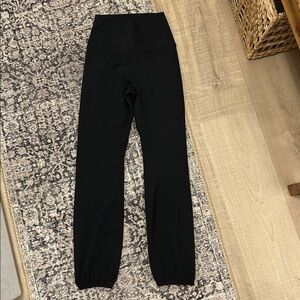 Aerie, hugger/cinched legging!